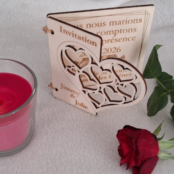 invitation mariage bois découpé et gravé