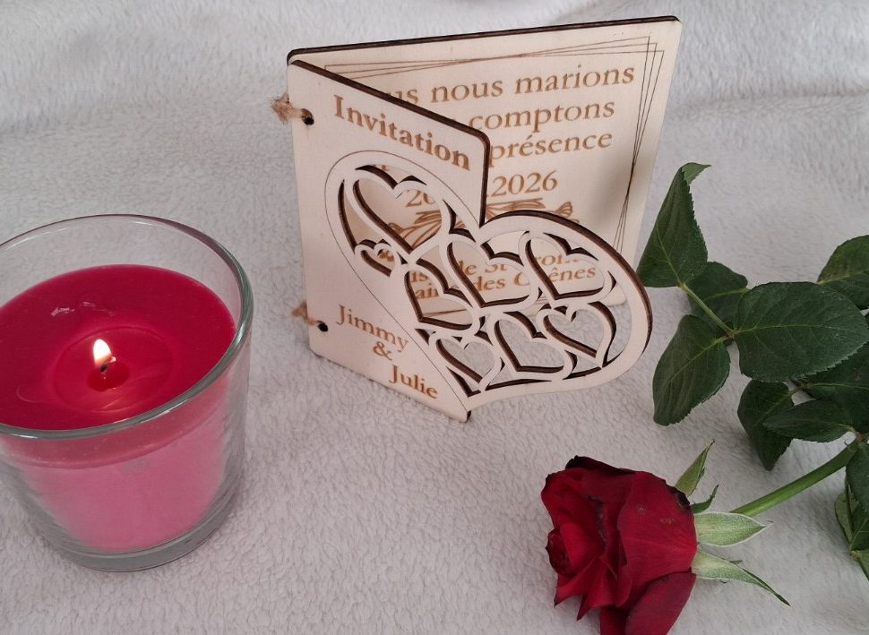 invitation mariage bois découpé et gravé